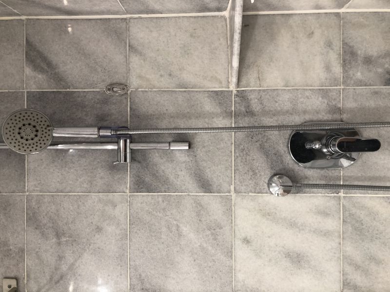 Contemporary Shower Fixture